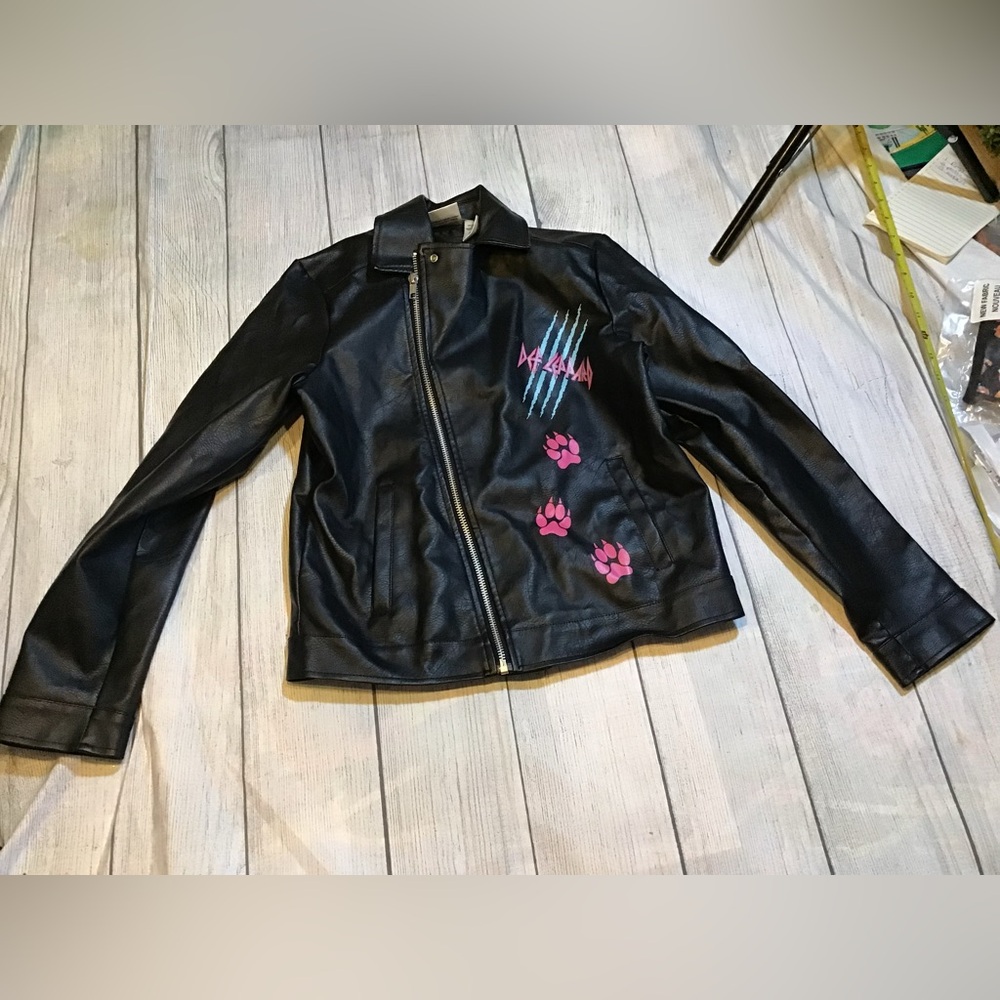 Def Leppard faux leather jacket child size 10/12